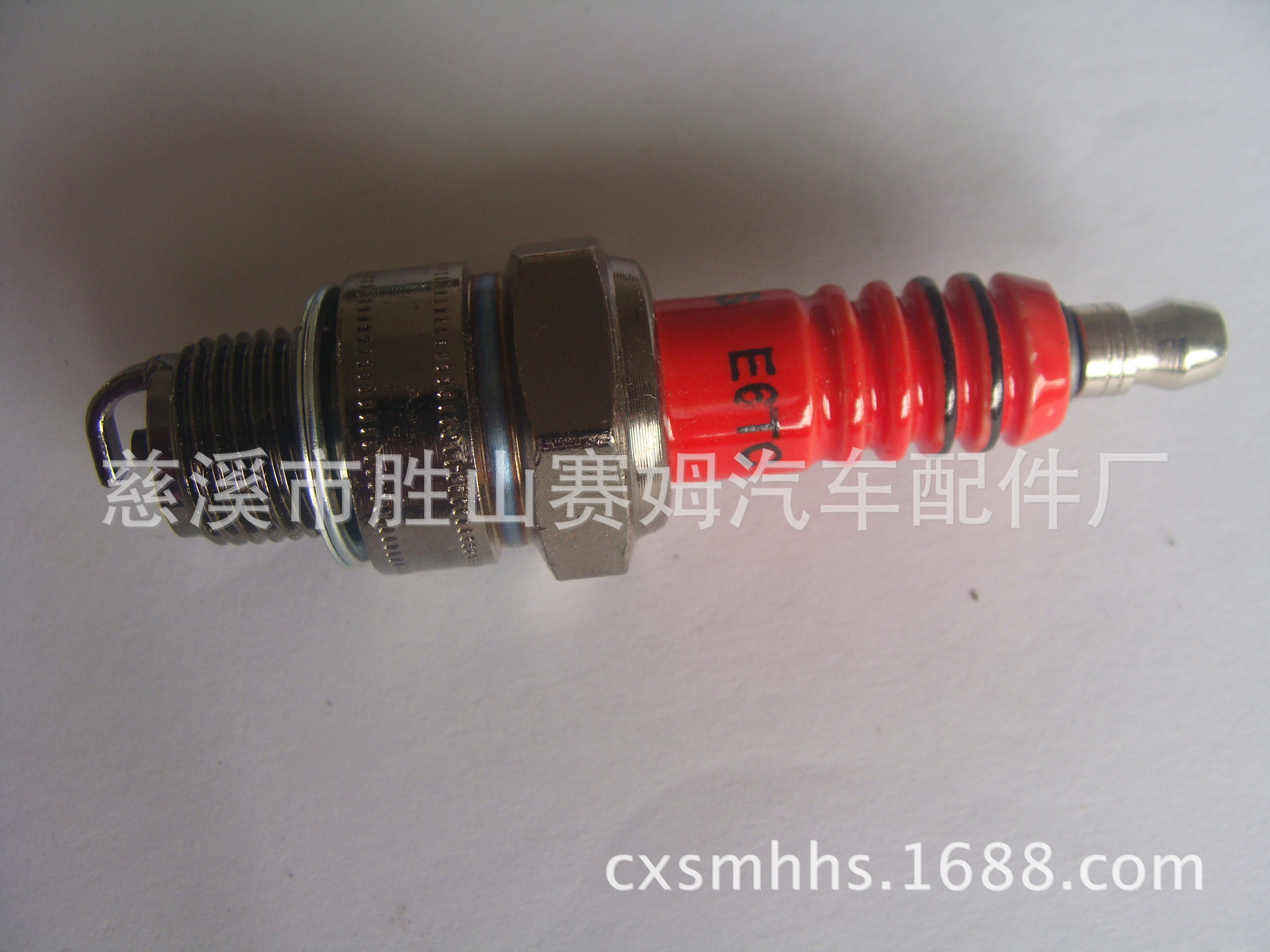 BP6HS BP7HS E6TC (Y80)火花塞 spark plug