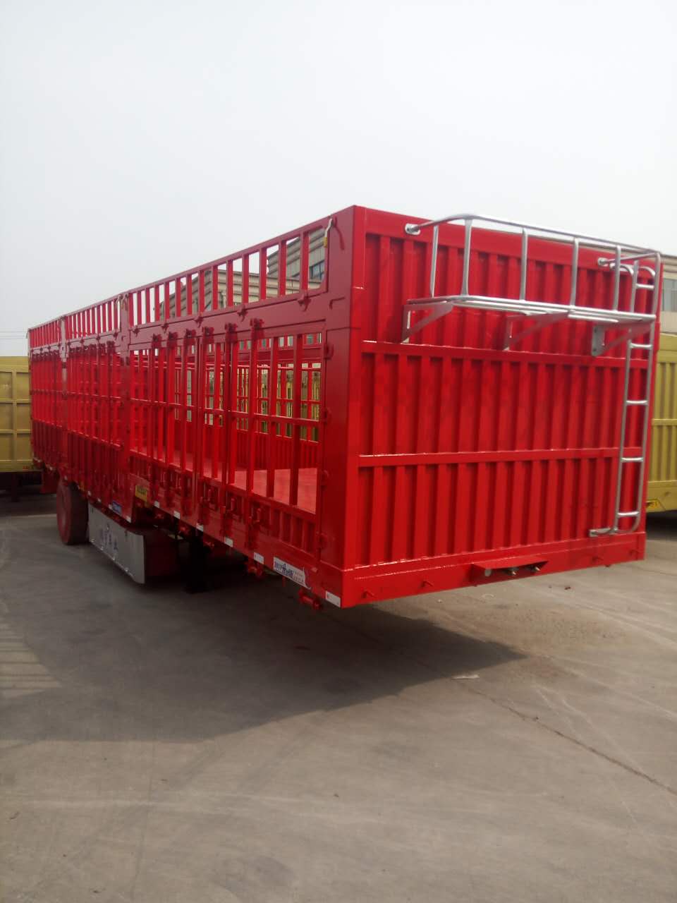 莱芜后翻自卸半挂车厂家-梁山县远东交通设备图1