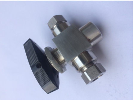 CNG充装枪阀 二位三通CNG枪阀图1