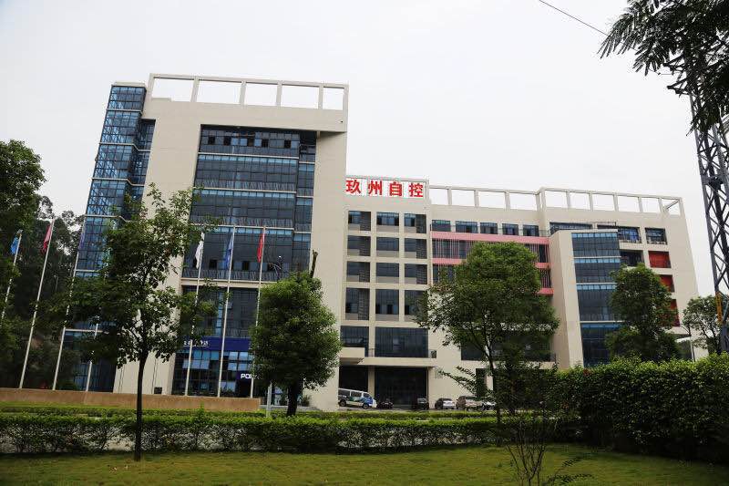 无溶剂复合机系统-无溶剂复合机系统