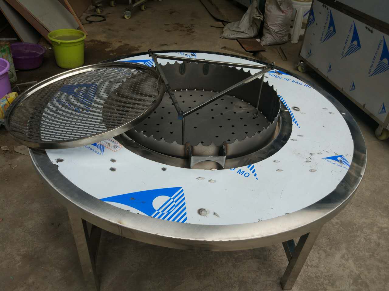 木炭火盆烧烤桌|成都焰鑫节能科技