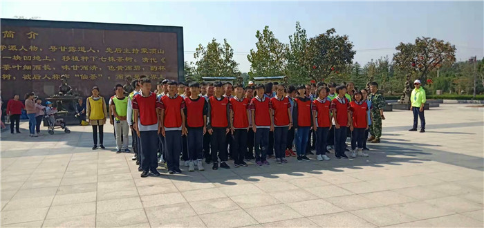 山东野炊生存活动/亮剑教育咨询有限公司