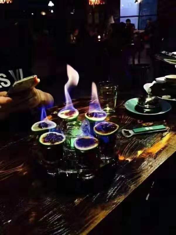 沈阳调酒培训班-沈阳调酒培训学校-艾菲尔-精益求精