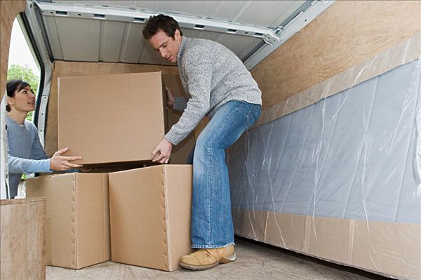 黄岛搬家服务/海西润洁搬家