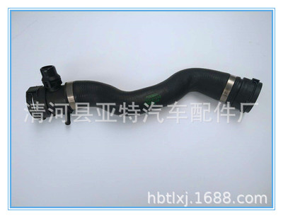 17127619684适用于宝马冷却水管 散热器水管 三通接头7622451