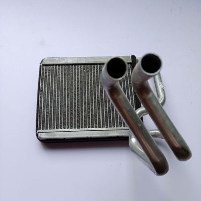 适用于昌河铃木利亚纳暖风水箱/散热器水箱图1