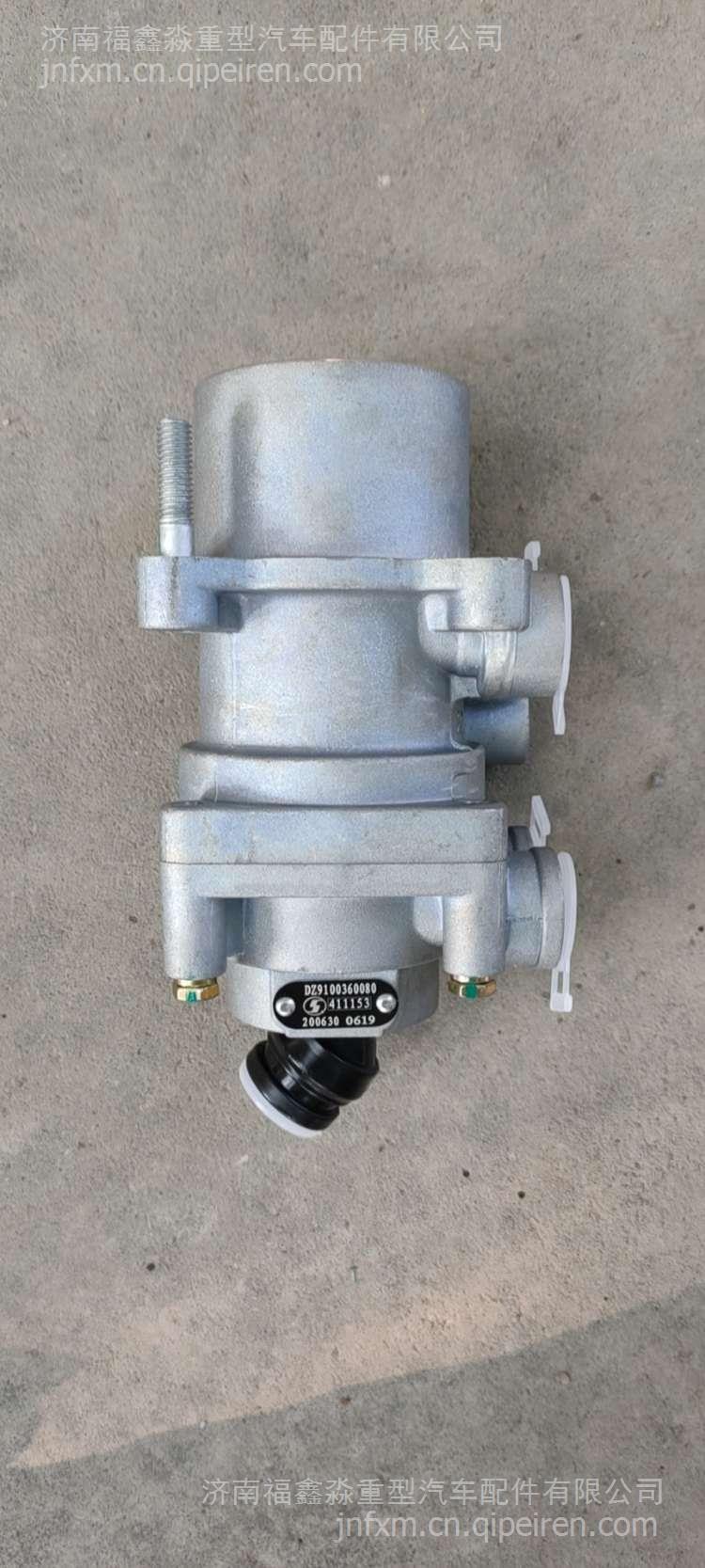 德龙F3000德龙X3000制动总泵 DZ9100360080