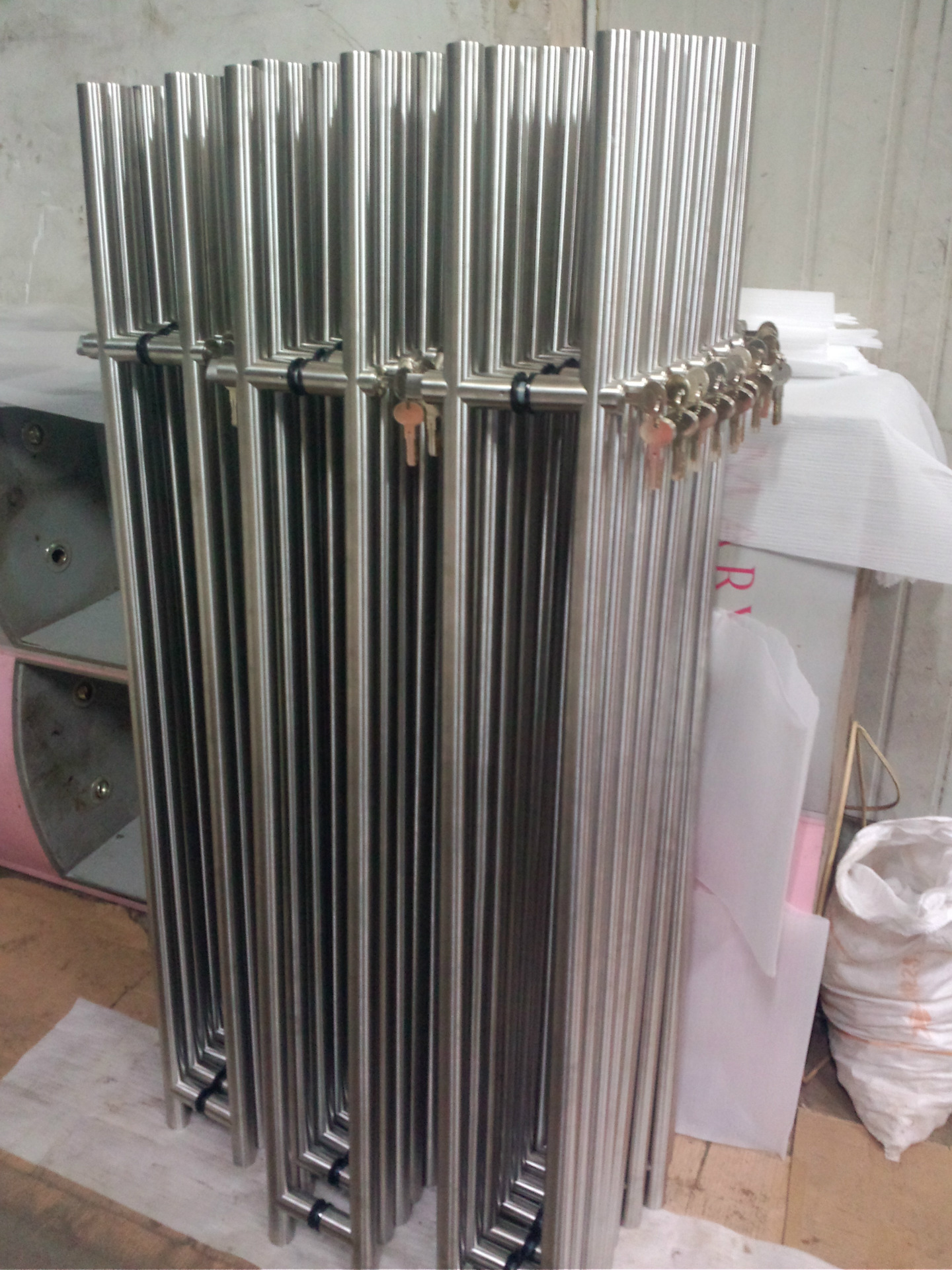 拉手锁 带锁大拉手 不锈钢拉手锁