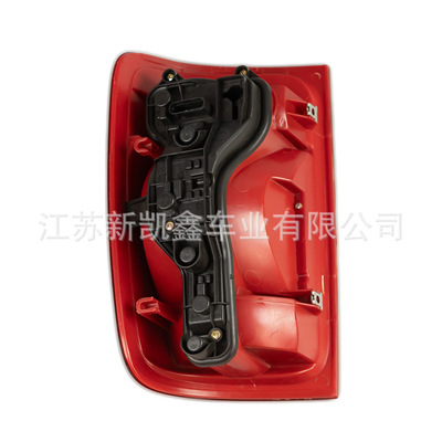 厂家直销适配大众AMAROK皮卡车灯尾灯（红色）