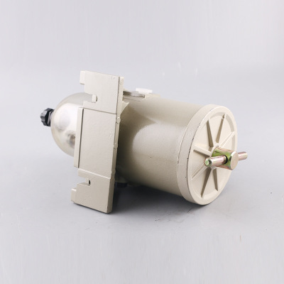 厂家直销 一道滤总成豪沃燃油滤清器适用HOWO豪沃图1