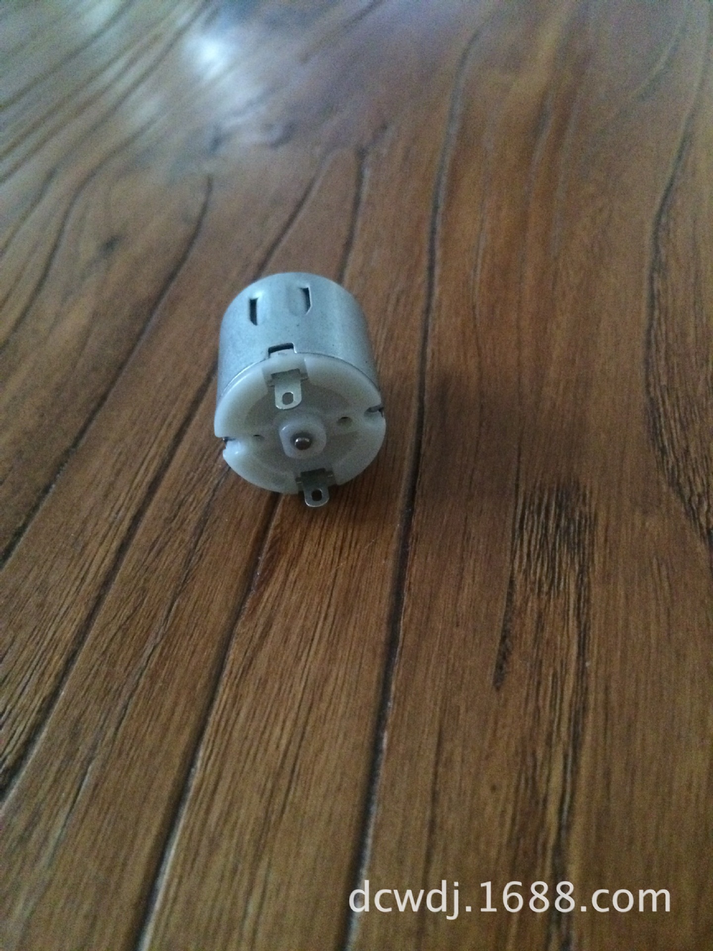 直流电动机图片