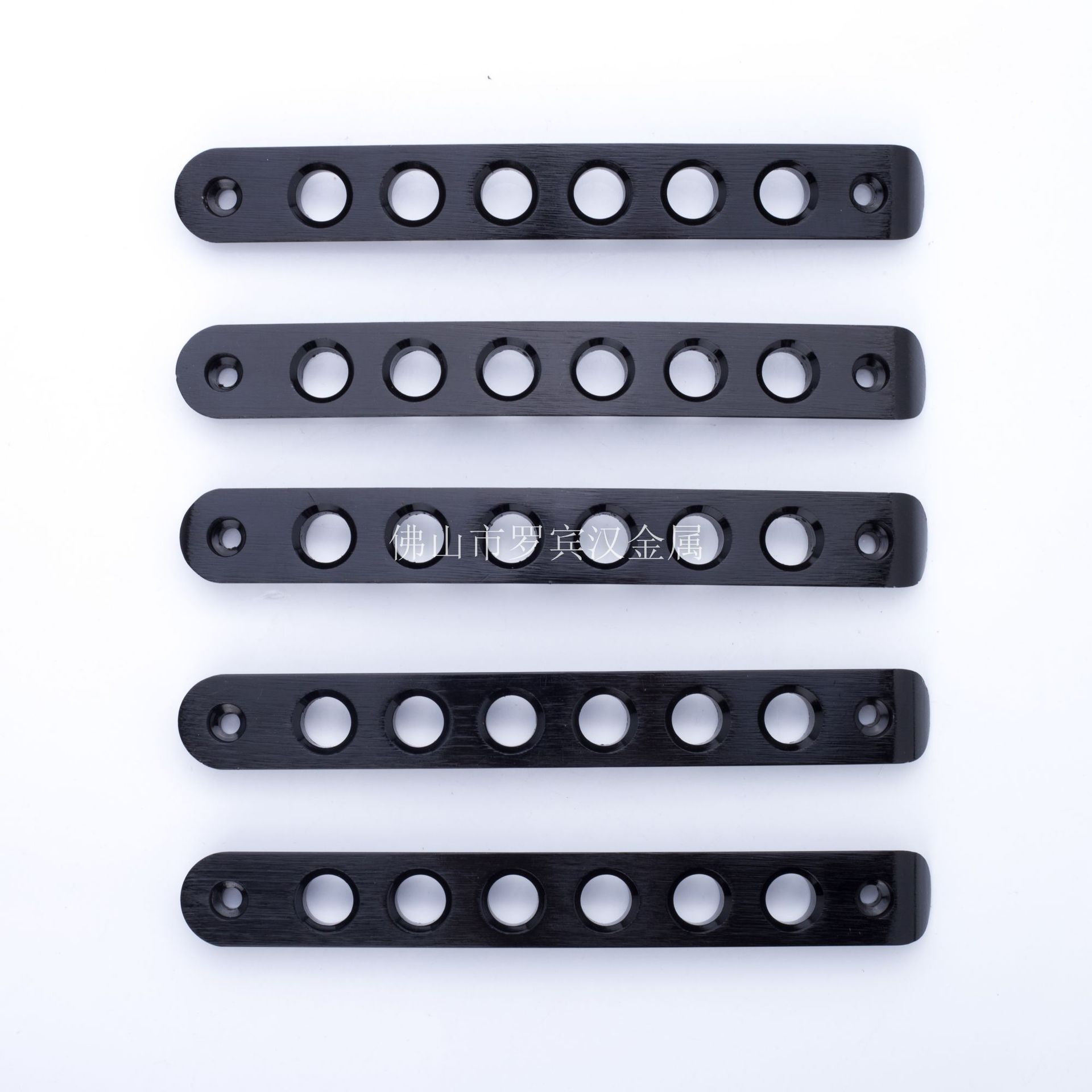 适用吉普牧马人门黑色拉手装饰条 越野车改装四门铝合金拉手配件