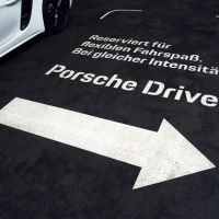 ​保时捷宣布在华推出全新豪华出行服务Porsche Drive，枫叶租车成为Porsche Drive官方合作伙伴