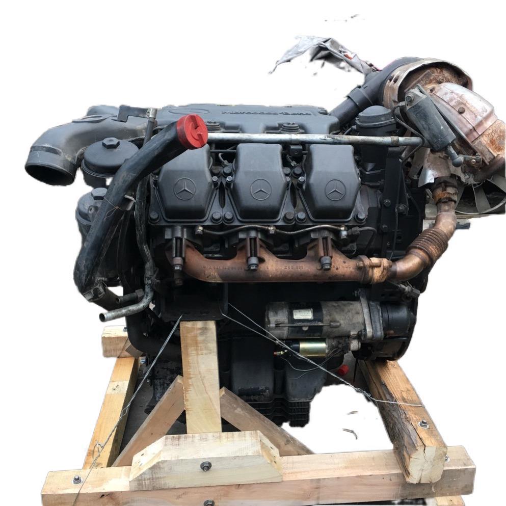 适用于奔驰OM502LA维特根1900铣刨机发动机图1