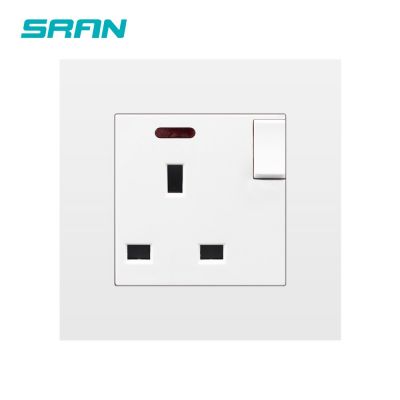 13a英式插座带开关 86型外贸阻燃PC面板方脚三孔英规英标开关插座