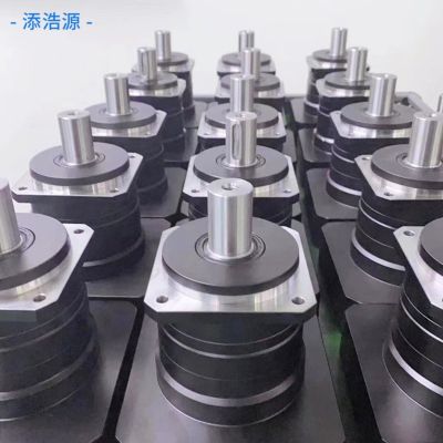 现货销售多种型号行星减速机 斜齿轮减速机 变速机图3