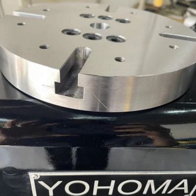 第五轴机床转台 YHM-200安川三菱系统 小五金铝件加工图3