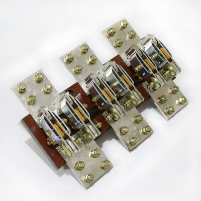 热销刀开关闸刀开关HD13BX-1000/31开启式刀开关紫铜旋转式操作图2