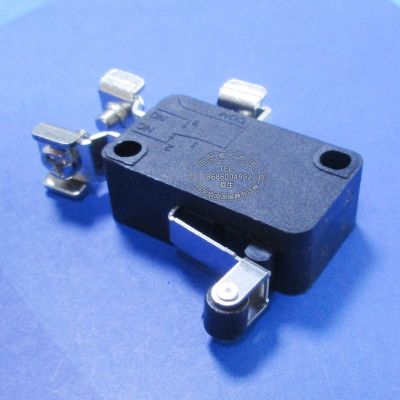 三脚带螺丝银点大电流行程开关 带滚轮轻力度水压微动开关KW7-6图4