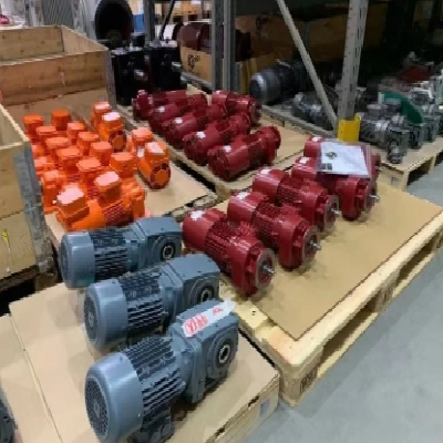 维修弗兰德齿轮箱保养西门子减速机生产住友减速电机图5