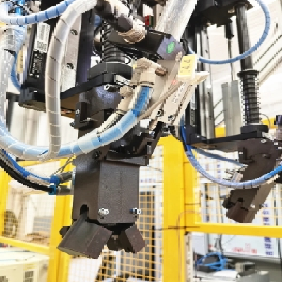 爱迪 机器人拧紧设备 全自动紧固装配线 自动上钉 视觉定位设备厂家图2