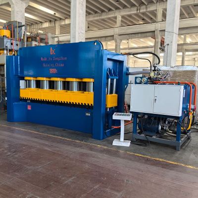 客户定制1800吨门框压花液压机，龙门式液压机，框架式油压机厂家图2