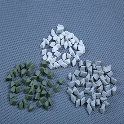 广东厂家直供 高铝瓷研磨石 高频瓷抛光石 棕刚玉圆球 斜三角磨料图4