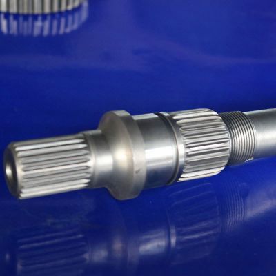 批发定制不锈钢齿轮 青岛厂家加工生产汽车最终传动轴图3