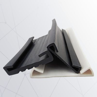 卡箍抱箍耐磨橡胶垫喉箍骑马卡连橡胶条扁铁管卡包边条橡胶垫减震图4