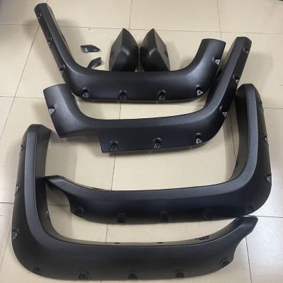 适用2007-2015丰田CRUISER轮眉FJ酷路泽TOYOYA宽体带钉一件代发图2