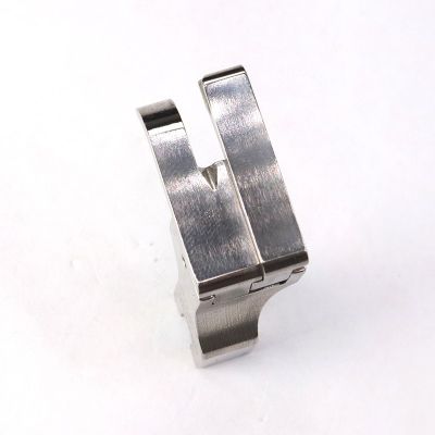 进口底加宽款全钢高低压脚 CR3/32E右间线2.5 中厚料明线止口压脚图2