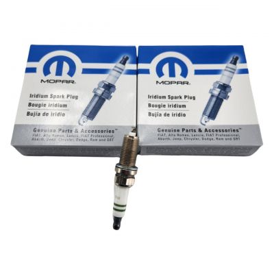 mopar正品适用于道奇霸王龙 道奇地狱猫6.2L 6.4L火花塞图2