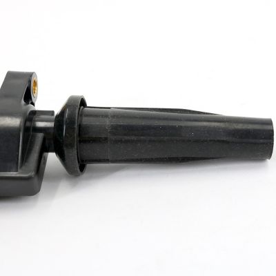汽车 CSDB SYDA QQDB LF17发动机点火线圈 适用于福特爱仕 福克斯图3