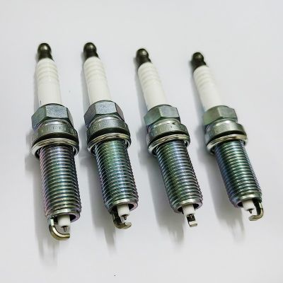 汽车火花塞批发90919-01210铱铂金SK20R11适用RAV4凯美瑞雅力士图4