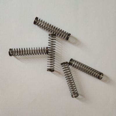 厂家供应压缩弹簧 拉伸弹簧0.7*10*50现货图2