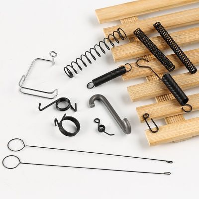 厂家直供304不锈钢拉伸弹簧中耳圆柱双钩机械拉簧家具玩具多用途图3