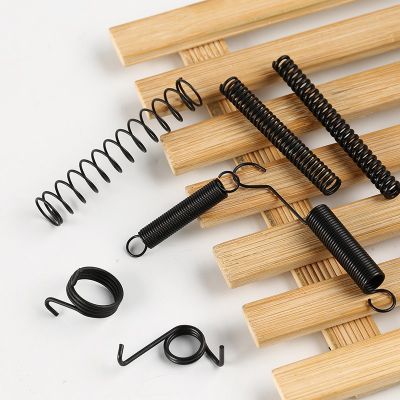 厂家直供304不锈钢拉伸弹簧中耳圆柱双钩机械拉簧家具玩具多用途图2