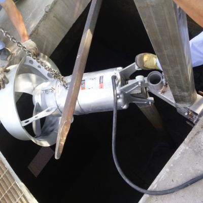 污泥池潜水搅拌机QJB18.5/12-620/3-480S图2