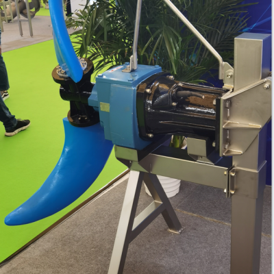 QJB4/4-1800/2-52/B潜水推流器带水安装方法图4