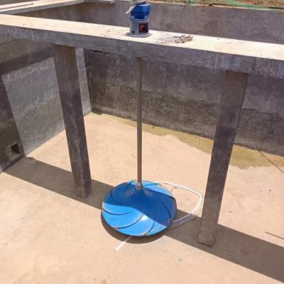 一期生物反应池双曲面搅拌器安装调试 图1