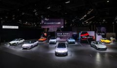 八赴进博之约｜奏响汽车科技“最强音”，大众的展台已超越产品秀场